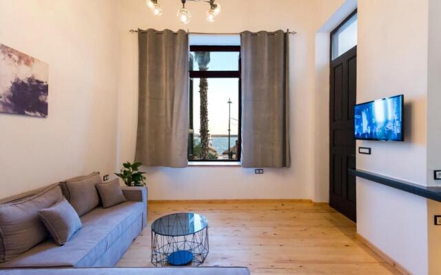 Kalamata Aigli Lux Seafront Retreats- Up to 11ppl