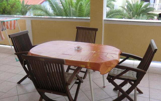 Ferien Haus Evita auf Insel Vir - Wohnung I