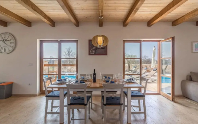 Villa Malena Comfortable Holiday Residence