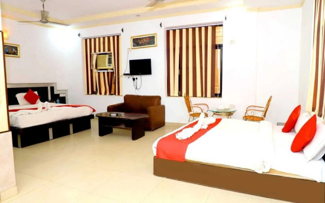 Hotel Prashant Palace
