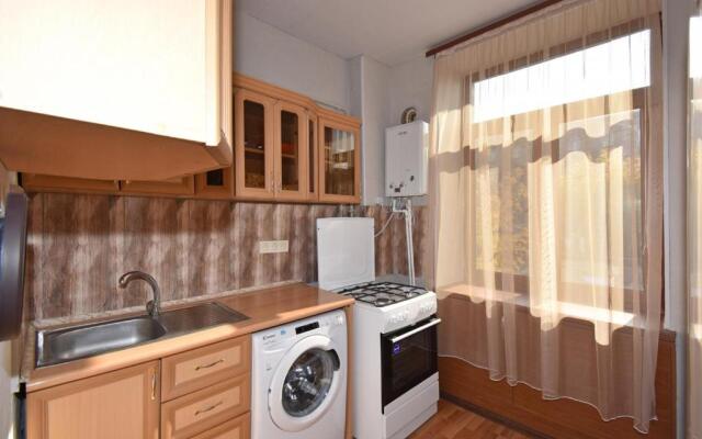 Apartment near Sasundci Davit Metro Station