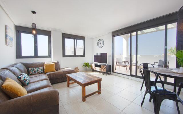 Sunset Golf penthouse