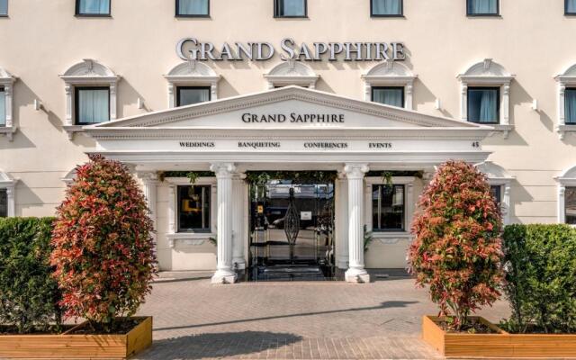 Grand Sapphire Hotel & Banqueting