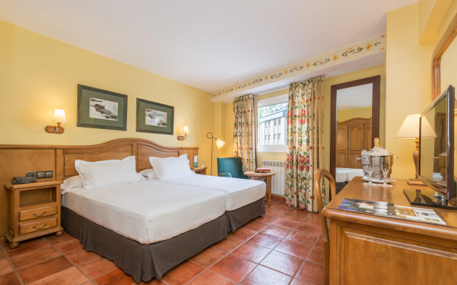 Ski Plaza Hotel & Wellness