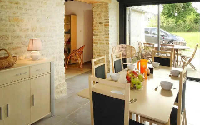 Semi-detached House, Brucheville