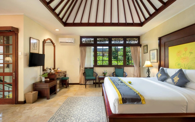 Royal Hotel and Villa Bali