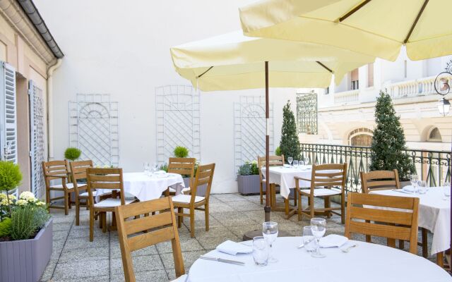 Hôtel Les Nations The Originals Boutique VICHY