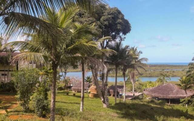 Art Jungle Eco Lodge