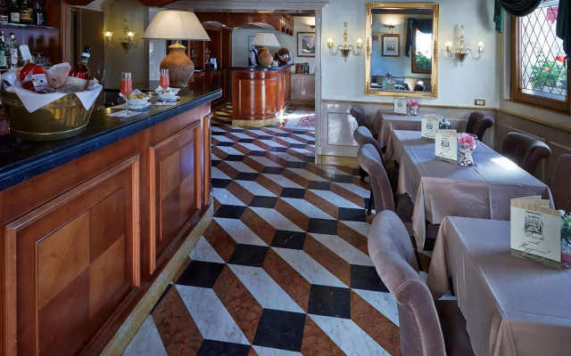 Hotel Antiche Figure