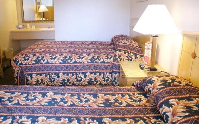 Downbeach Inn