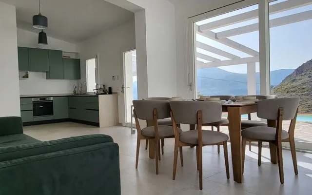 Villa Ballerina Bianca