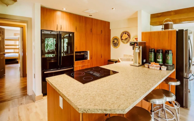 'big House Lodge' - Cle Elum Retreat on 8 Acres!
