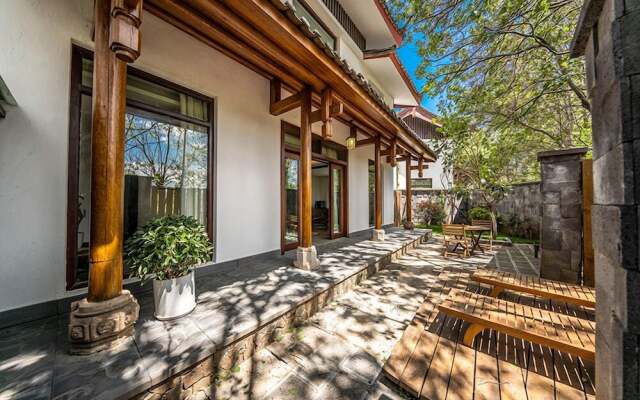 Mengdiezhuang Hotel - Lijiang