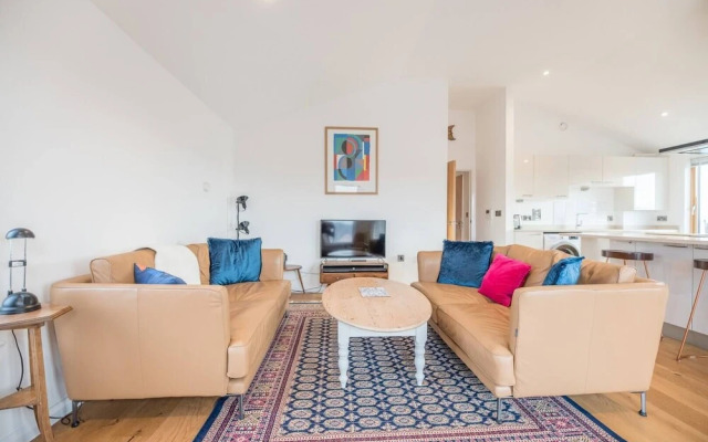14 Deben Wharf Woodbridge