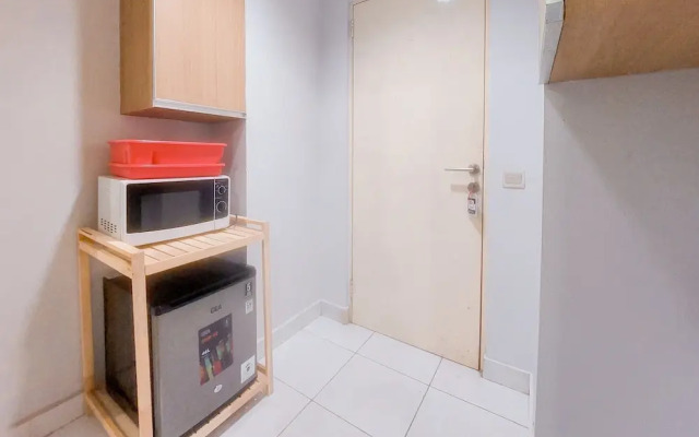 Cozy Living 2Br Apartment Without Living Room At Aeropolis Residence
