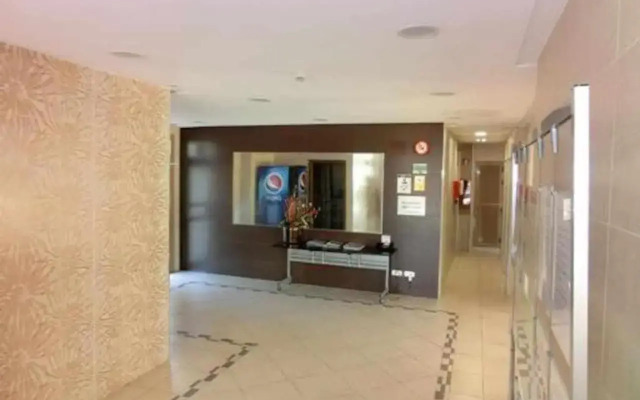 Apartamentos Esmeralda Suites