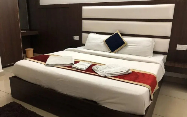 Shalimar Lodge, "700 meter from Katra Bus Stand"