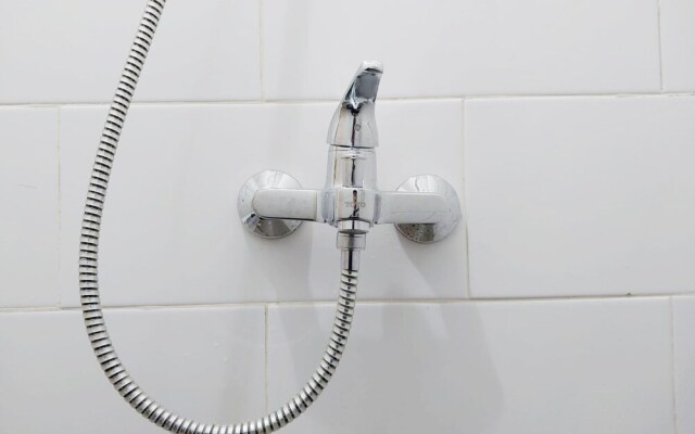 Homey And Cozy Living Studio Taman Melati Sinduadi Apartment