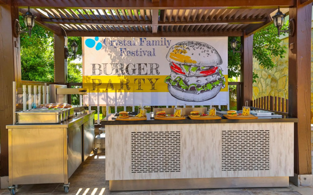 Crystal Family Resort & Spa – All Inclusive