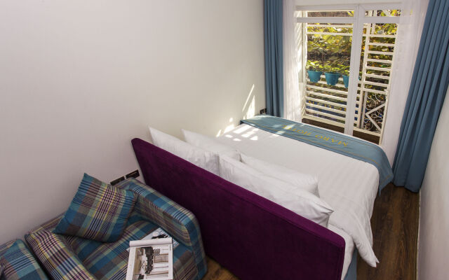 Maro Hotel