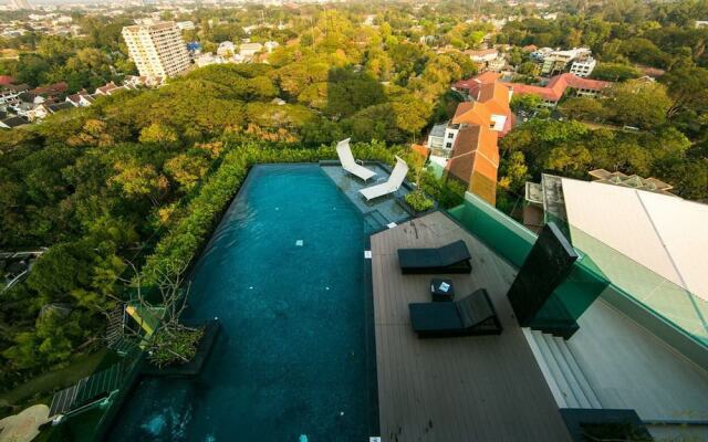 The Astra Condo By NiNew