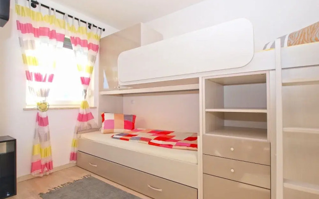 Apartment 1507