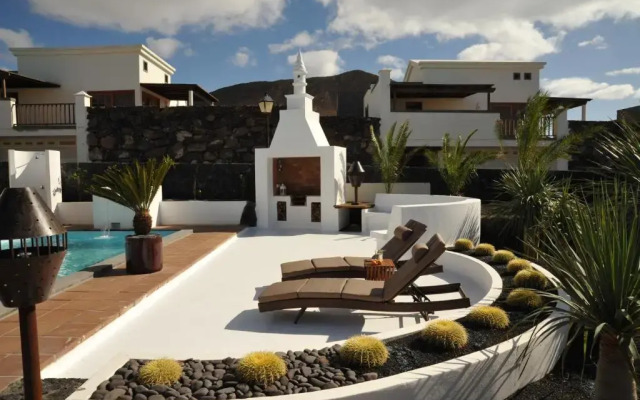 Villa Calero