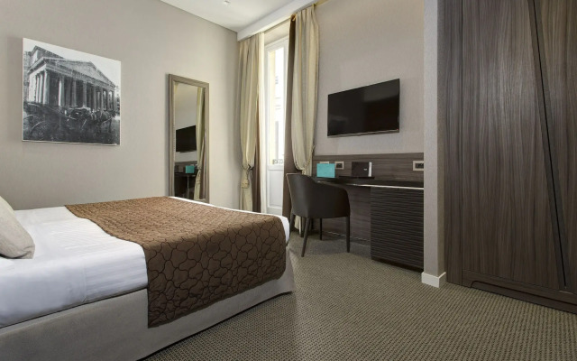 Hotel Artemide