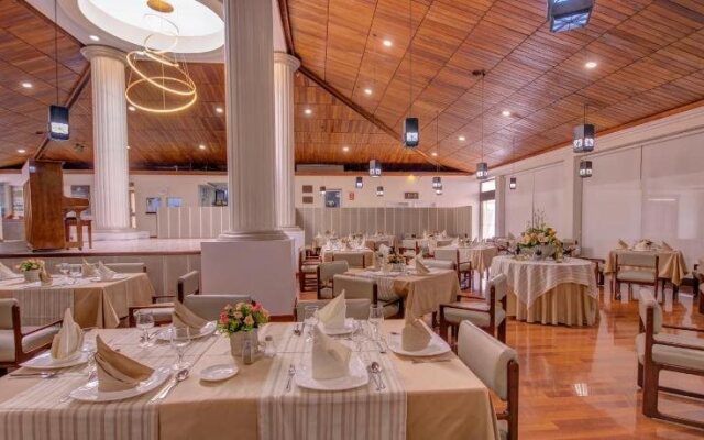 Hotel Ajavi