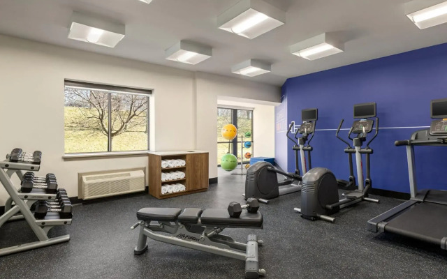 Holiday Inn Express & Suites East Greenbush (Albany-Skyline) by IHG