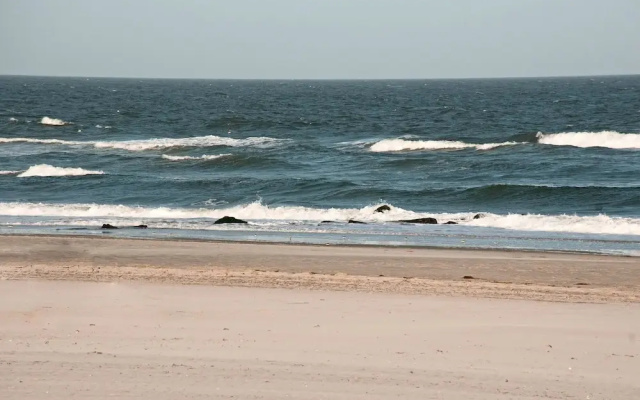 Walk to Beach: Coastal Brigantine Condo w/ Patio!