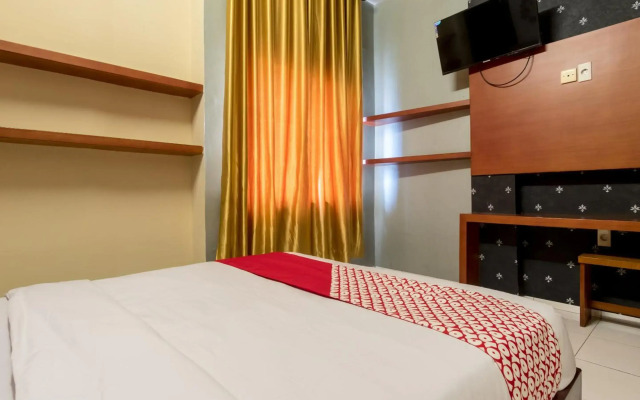 OYO 615 Residence Puri Hotel Syariah