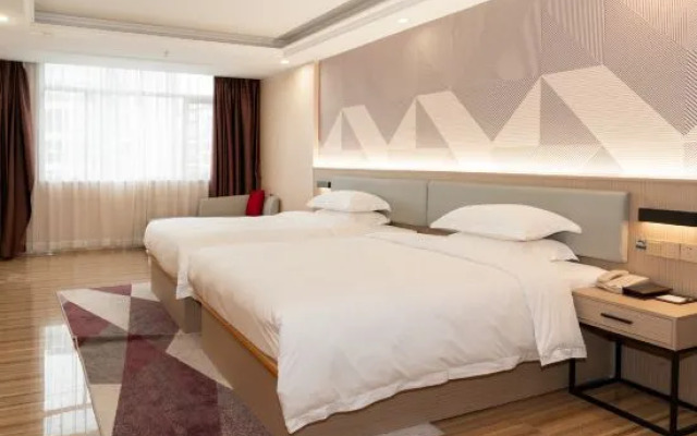 Fiesta Hotel