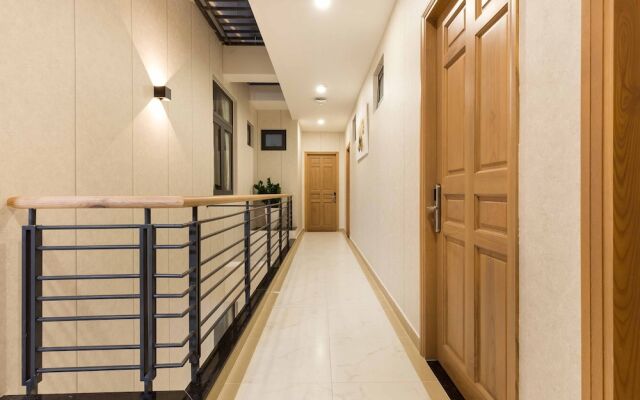 YOURS Apartment - Airport