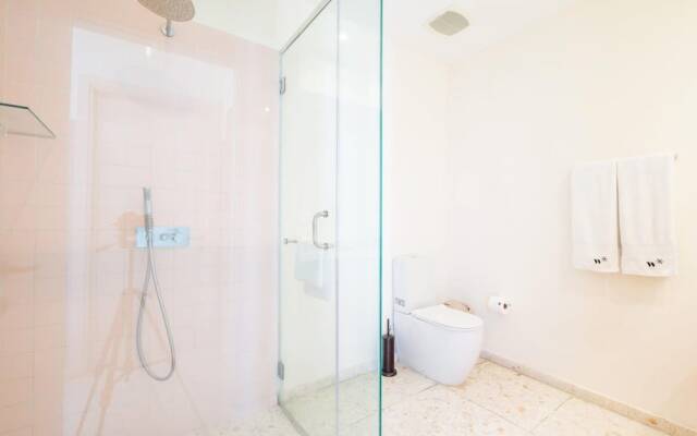 w Bright 1BR in Casco Antiguo