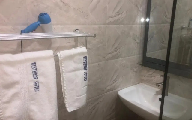 Winthrop Suites