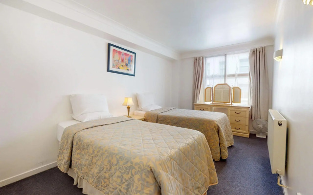Hertford Court