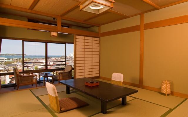 Hiizurukurenainoyado Katsuurakankohotel