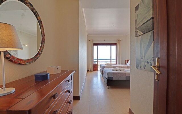 Monte Gordo Beachview I by Homing