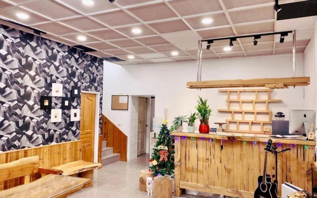 Hualien J Guesthouse
