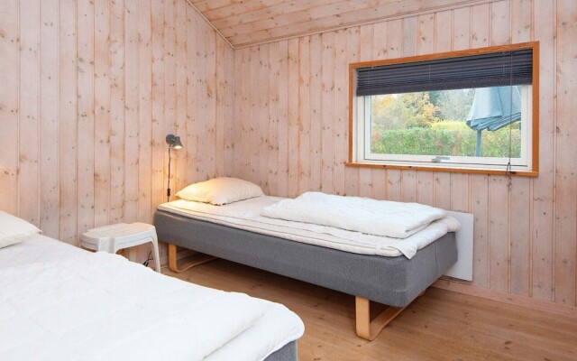 10 Person Holiday Home in Farvang-by Traum