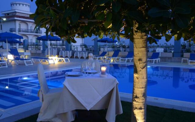 Club Azzurro Hotel & Resort