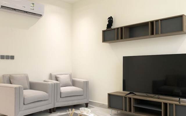 Kease D12 Al Qirwan Apartment