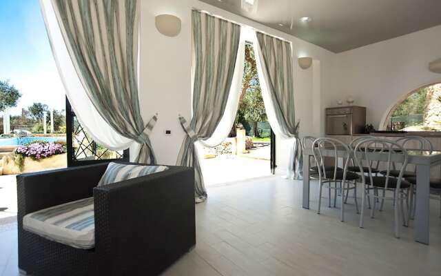 VilleSalento - Masseria Felicità M595