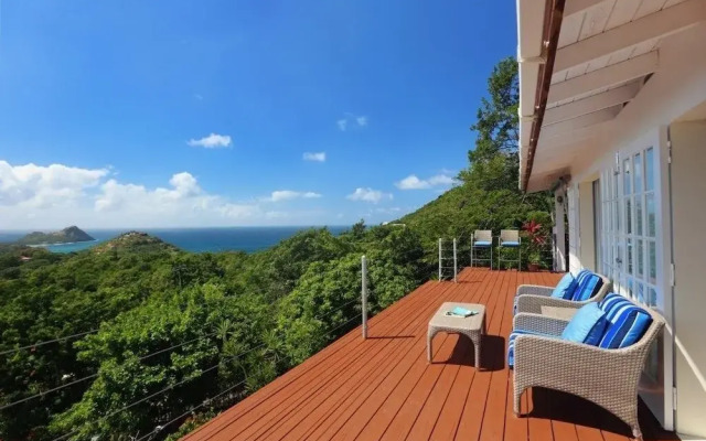 Bella Vista 2 Home by RedAwning