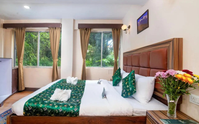 Muscatel Roma - 400 Mts from Mall Road