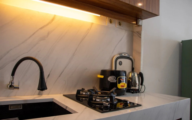 Cozy Living Studio Apartment At Northland Ancol Residence