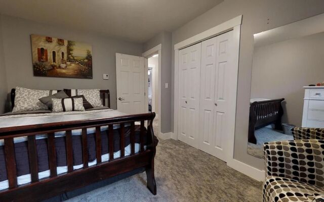 Serene Escape Family Home on Triangle Mountain