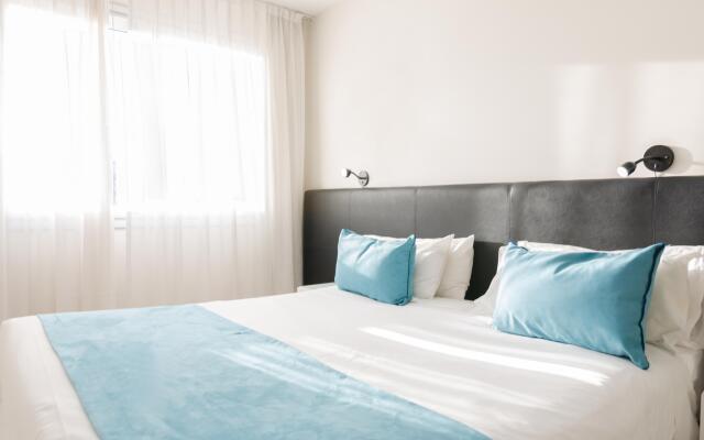 Cyan Recoleta Hotel