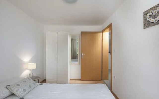 Villa Anna With Private Pool And Garden